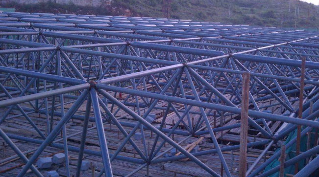 余姚概述网架加工中对钢材的质量的过细恳求